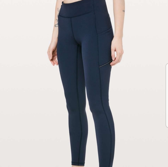 Lululemon leggings size 2 speed up tight